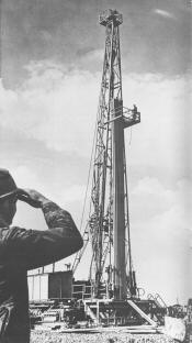 Drilling rig at Plungar, Notts.